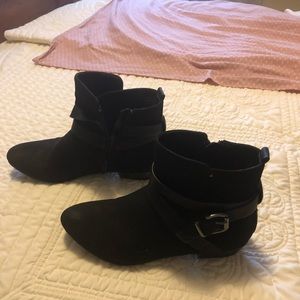 pair of black booties gently used